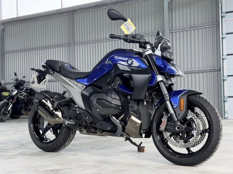 2025 BMW R 1300 R, синий, 2300000 рублей, вид 1