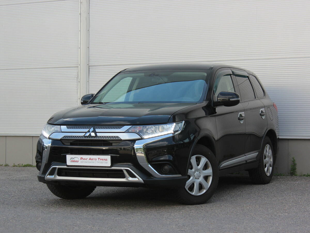 Открыть фотографии: Mitsubishi Outlander III Рестайлинг 3
