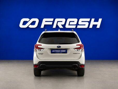 2019 Subaru Forester V, белый, 2990070 рублей, вид 4