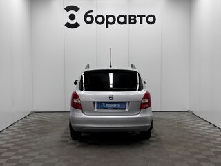 2012 Skoda Fabia II Рестайлинг, серебристый, 550000 рублей, вид 5