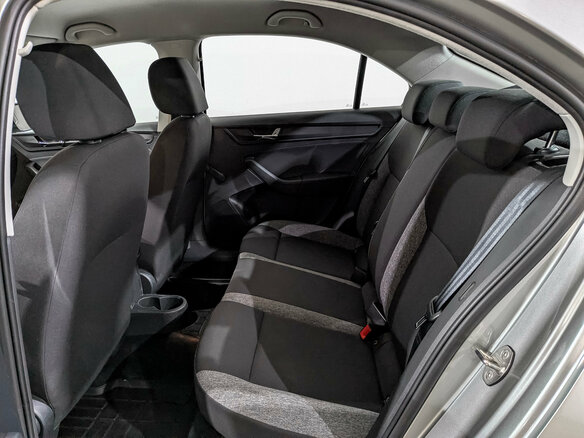 2021 Skoda Rapid II, серый, 1520000 рублей - вид 17