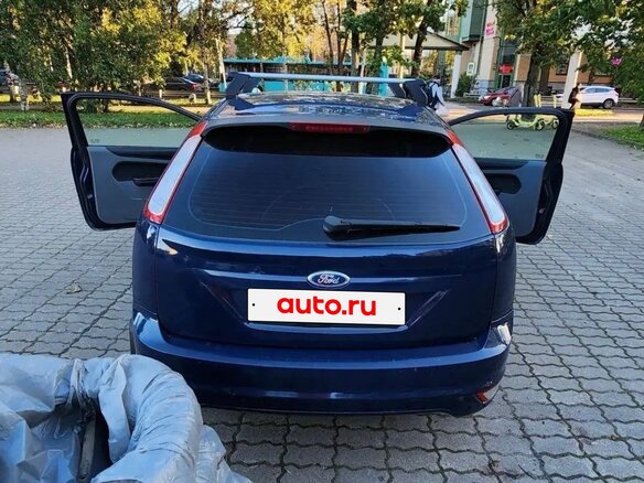 2009 Ford Focus II Рестайлинг, синий, 550000 рублей - вид 7