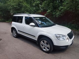 2012 Skoda Yeti I, белый, 850000 рублей, вид 2