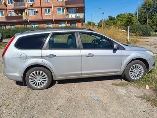 2009 Ford Focus II Рестайлинг, серебристый, 765000 рублей, вид 2