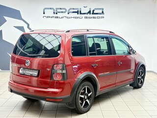2008 Volkswagen Touran Cross I Рестайлинг, красный, 684000 рублей, вид 3