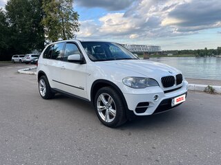 2013 BMW X5 35i II (E70) Рестайлинг, белый, 2290000 рублей, вид 3