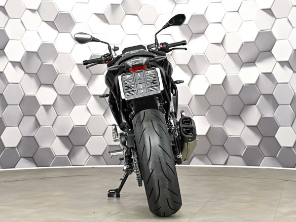 2023 BMW F 900 R, чёрный, 999000 рублей - вид 5