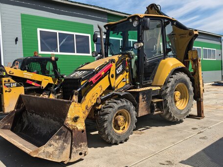 2018 Caterpillar 428F2, жёлтый, 5850000 рублей, вид 1