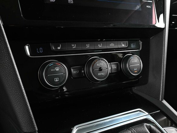 2017 Volkswagen Passat B8, чёрный - вид 14