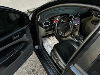 2008 Ford Focus II Рестайлинг, чёрный, 470000 рублей, вид 5
