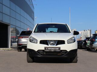 2012 Nissan Qashqai I Рестайлинг, белый, 1060000 рублей, вид 2