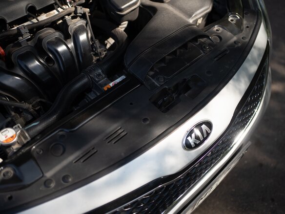2015 Kia Optima III Рестайлинг, серебристый, 1780000 рублей - вид 24