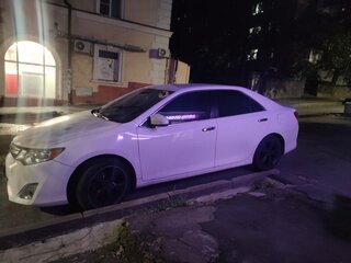 2013 Toyota Camry VII (XV50), белый, 1099000 рублей, вид 4