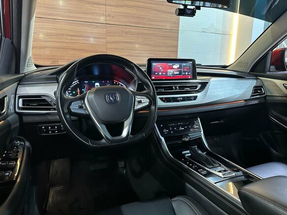 2020 Changan CS75 I Рестайлинг, красный, 1625000 рублей - вид 6