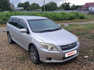 2008 Toyota Corolla Fielder X (E140, E150) Рестайлинг, серебристый, 780000 рублей, вид 1