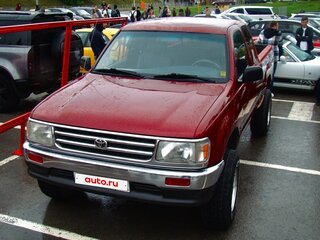 1998 Toyota T100, красный, 2050000 рублей, вид 5