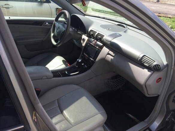 2004 Mercedes-Benz C-Класс 240 II (W203) Рестайлинг, серый, 870000 рублей - вид 9