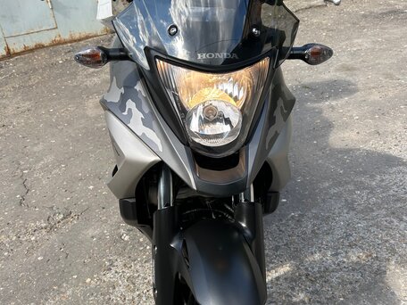 2013 Honda VFR 800X (Crossrunner), серый, 695000 рублей, вид 5