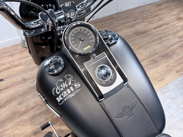 2011 Harley-Davidson Fat Boy, чёрный, 1199000 рублей - вид 15