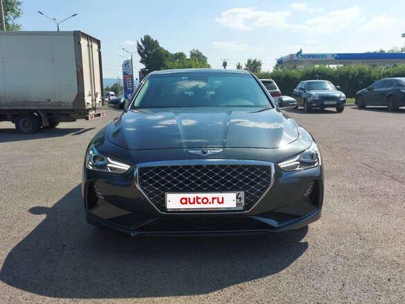 2019 Genesis G70 I, серый, 3050000 рублей