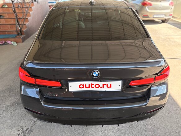 2021 BMW 5 серии 530i xDrive VII (G30/G31/G38) Рестайлинг, серый, 4150000 рублей - вид 8