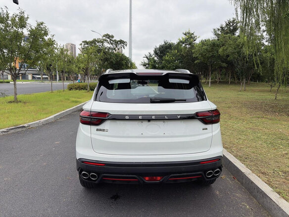 2022 Geely Coolray (Binyue) I, белый - вид 5