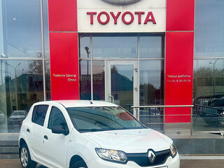 2017 Renault Sandero II, белый, 785000 рублей, вид 3