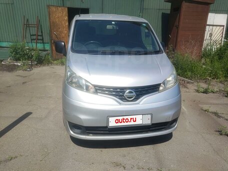 2015 Nissan NV200, серебристый, 1100000 рублей, вид 1