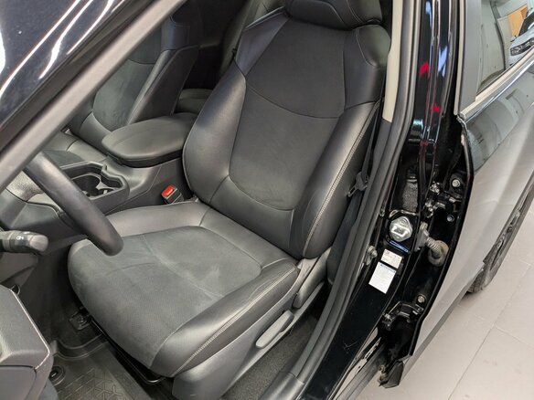 2020 Toyota RAV4 V (XA50), чёрный - вид 12