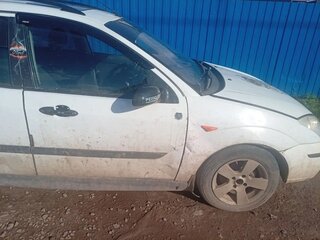 2000 Ford Focus I, белый, 170000 рублей, вид 2