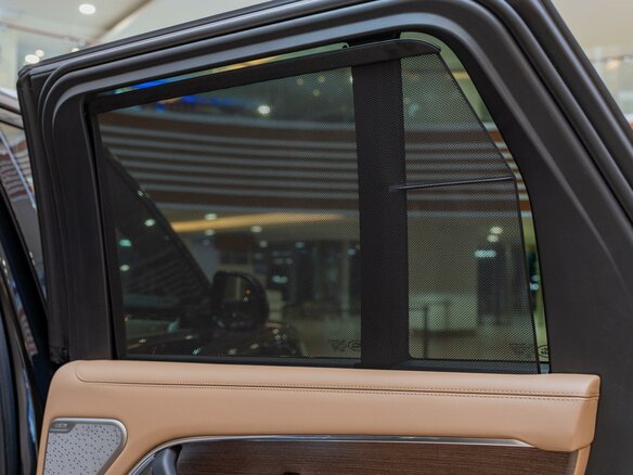 2026 Land Rover Range Rover P400 MHEV V, чёрный, 21990000 рублей - вид 32