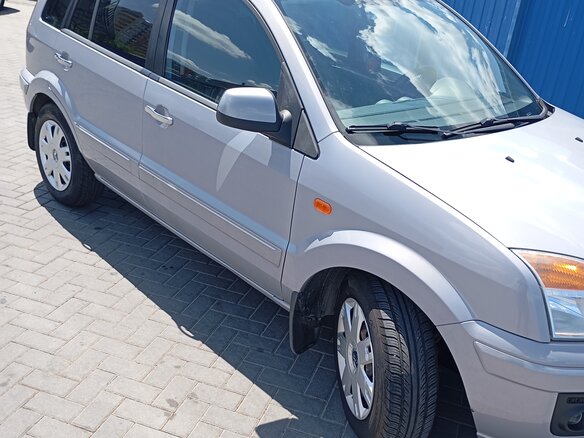 2011 Ford Fusion I Рестайлинг, серый, 780000 рублей - вид 3
