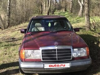 1987 Mercedes-Benz W124 230, красный, 230000 рублей, вид 2
