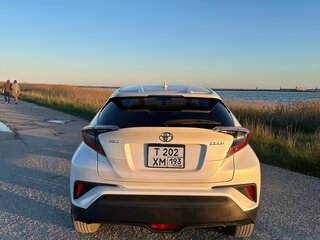 2021 Toyota Izoa I Рестайлинг, белый, 3250000 рублей, вид 2