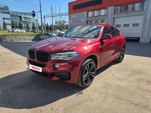 2014 BMW X6 30d II (F16), красный