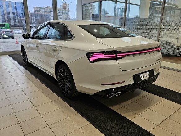 2026 Geely Preface I, белый - вид 6