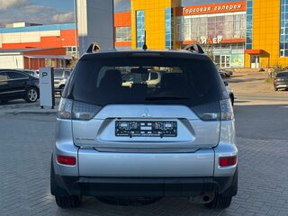 2011 Mitsubishi Outlander II Рестайлинг, серебристый, 1175000 рублей, вид 5