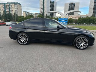 2016 BMW 3 серии 320d xDrive VI (F3x) Рестайлинг, чёрный, 2150000 рублей, вид 5