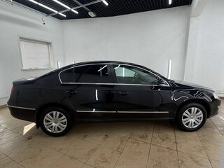 2010 Volkswagen Passat B6, чёрный, 787000 рублей, вид 4