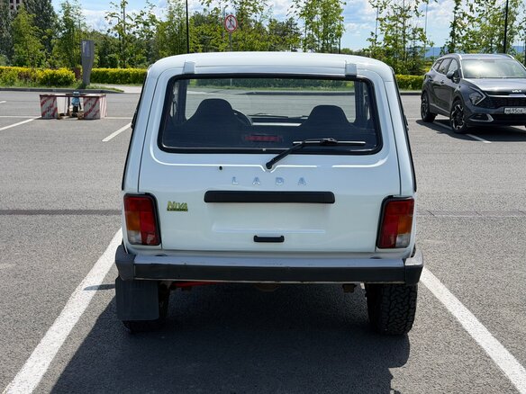 2013 Lada (ВАЗ) 2121 (4x4) I Рестайлинг, белый, 435000 рублей - вид 5
