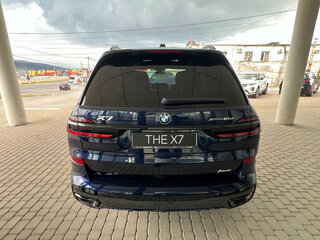 2025 BMW X7 40d I (G07) Рестайлинг, синий, 17890000 рублей, вид 5