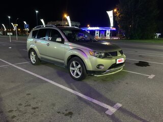 2008 Mitsubishi Outlander II, бежевый, 920000 рублей, вид 2