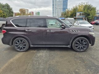 2010 Infiniti QX56 II, красный, 1820000 рублей, вид 4