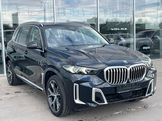 2025 BMW X5 Long 30Li IV (G05/G18) Рестайлинг, чёрный, 9690000 рублей, вид 3