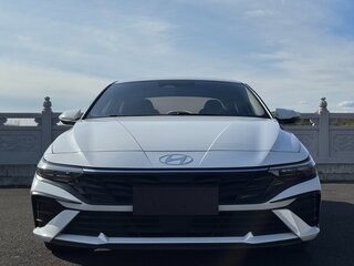 2023 Hyundai Elantra VII (CN7) Рестайлинг, белый, 1753000 рублей, вид 2