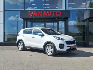 2018 Kia Sportage IV, белый, 1790000 рублей, вид 2
