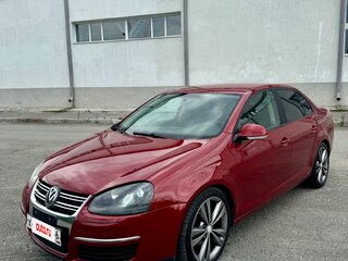 2008 Volkswagen Jetta V, красный, 800000 рублей, вид 1