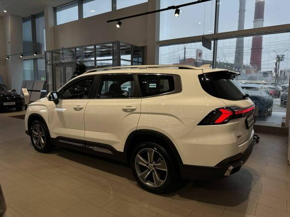 2026 Geely Okavango I Рестайлинг, белый, 4085990 рублей - вид 12