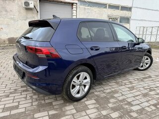 2022 Volkswagen Golf VIII, фиолетовый, 2072000 рублей, вид 4