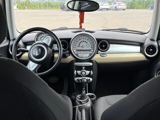 2010 Mini Hatch One II (R56), бежевый, 1000000 рублей, вид 5